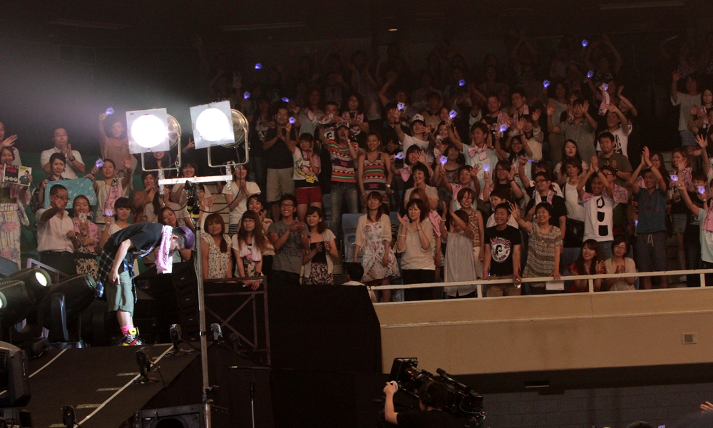 H I P Hayashi International Promotions 清水翔太