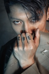 MIYAVI 